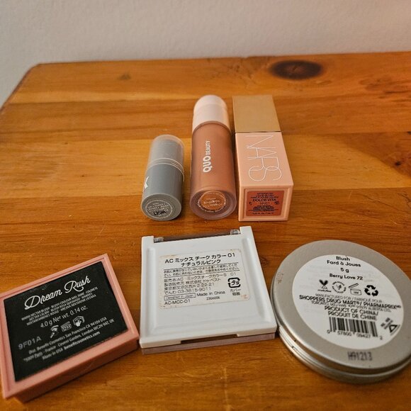 Blush Bundle - Picture 2 of 3